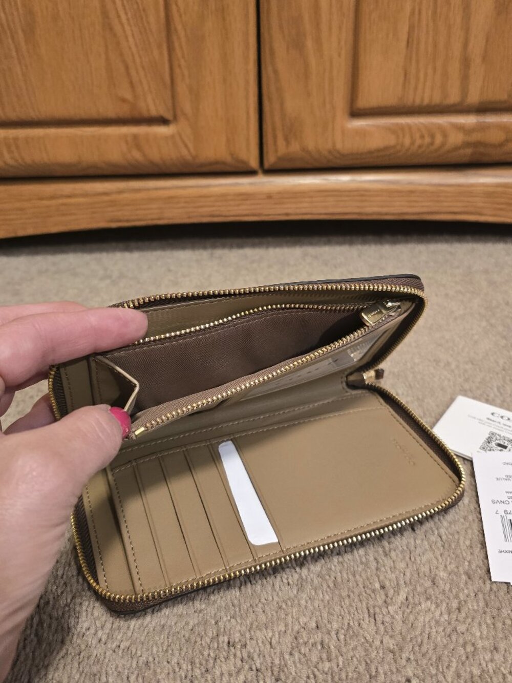 Coach Medium ID Zip Wallet CW781 - Picture 7 of 8